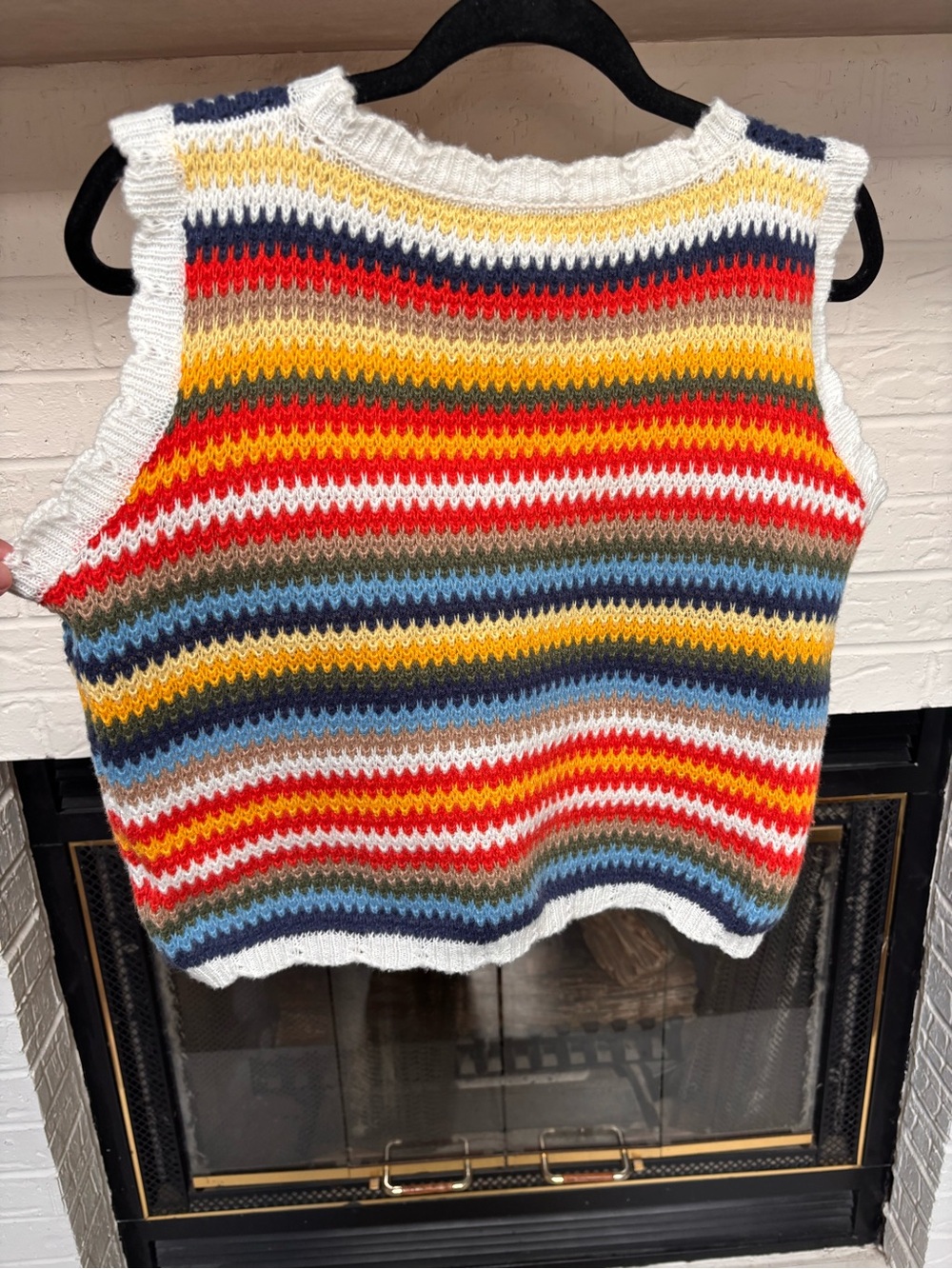 SHEIN Multicolor Striped Sleeveless Knit Vest with Cream Trim